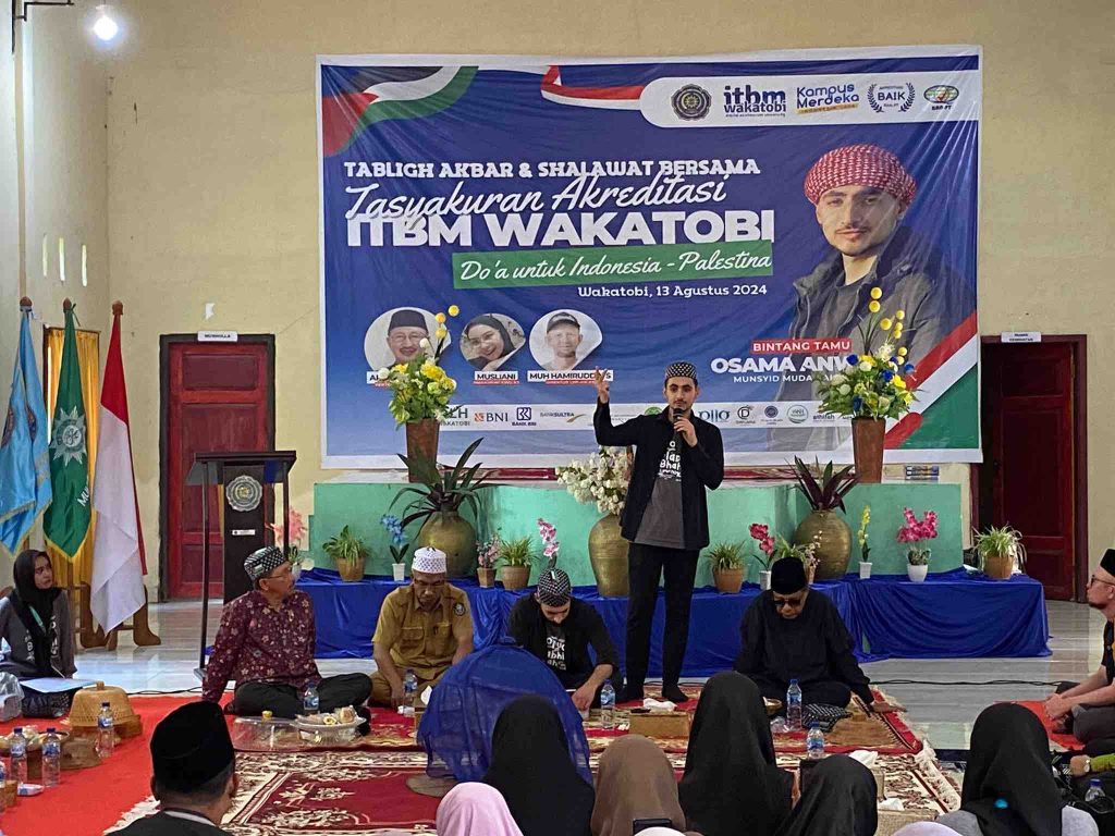 Tasyakuran akreditasi